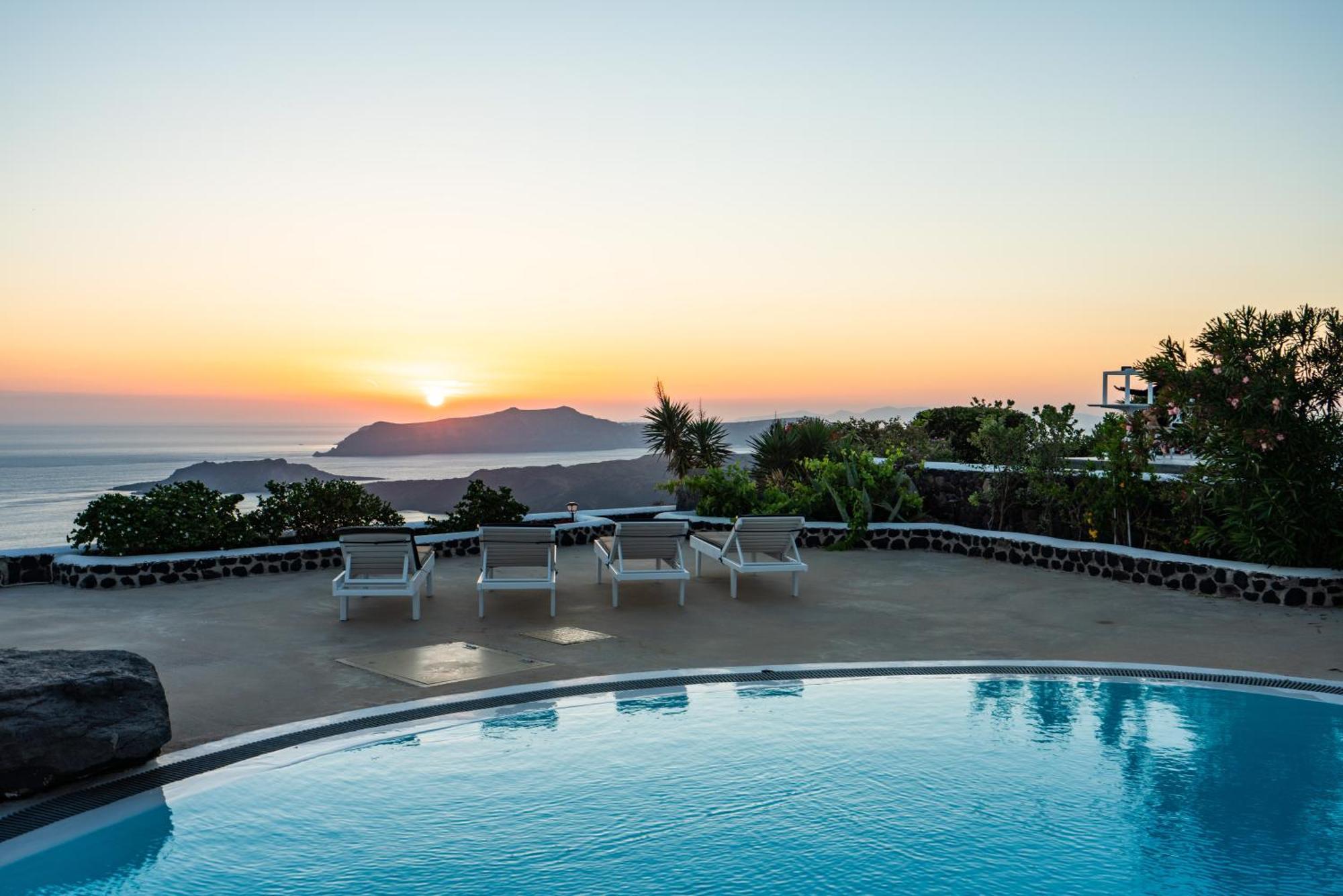 Villa Oinos - Sunset Views Ormos Athinios Exterior photo